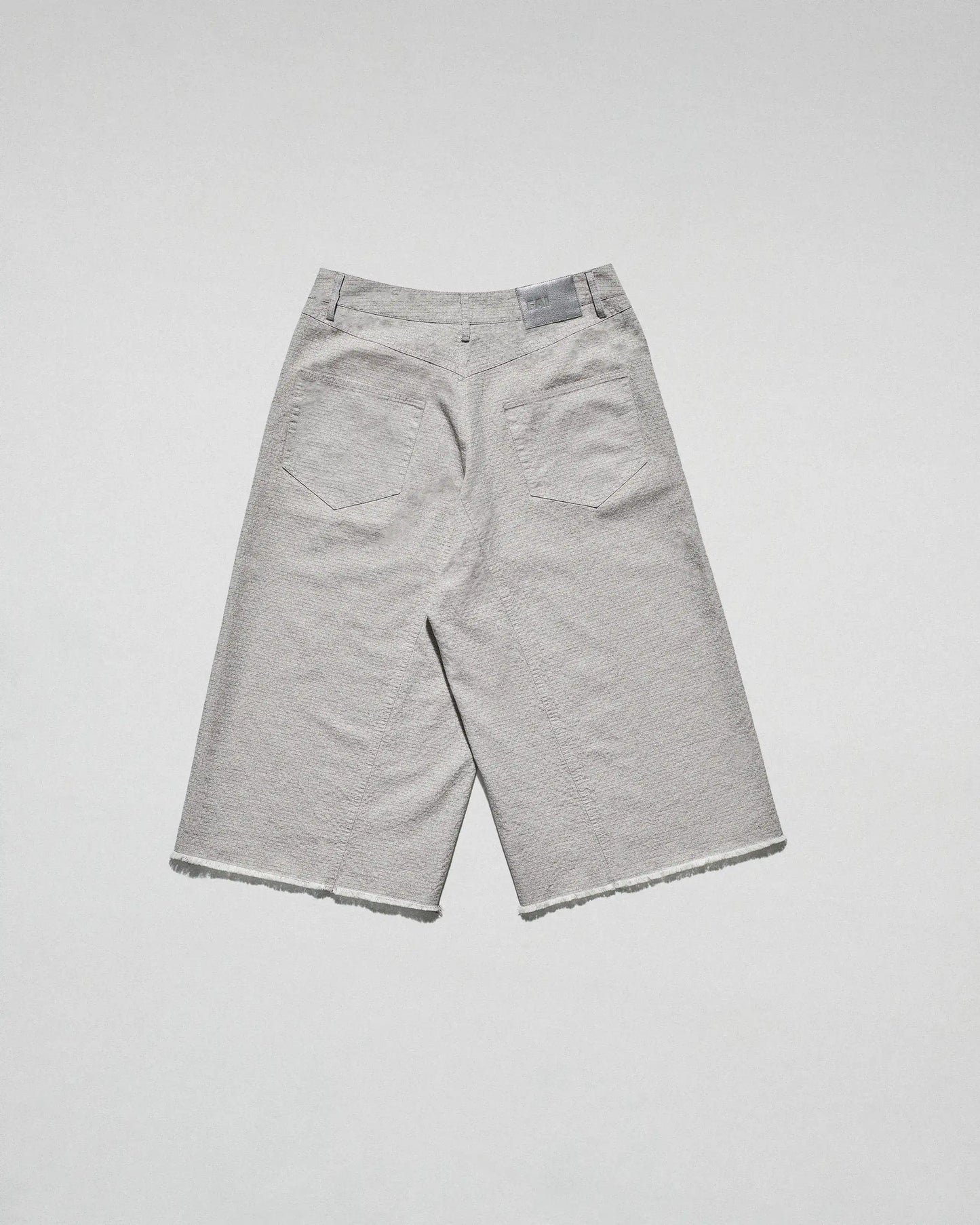 Gama Shorts